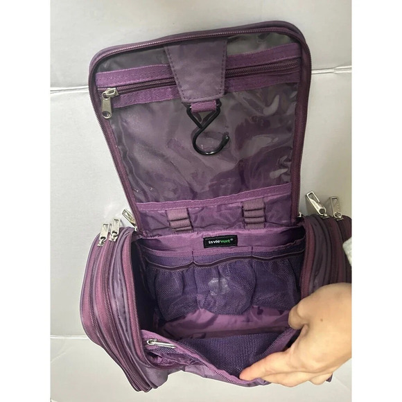 La vie vert travel toiletries luggage bag - Picture 7 of 9